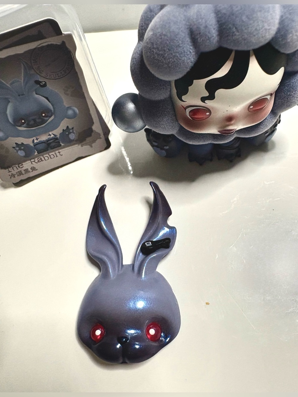 POP MART Skullpanda - The Mare of Animals – The Rabbit | Discontinued (2022) - Picture 6 of 6